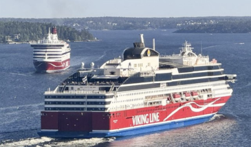 Viking Line kehuu kesän matkustajamääriään